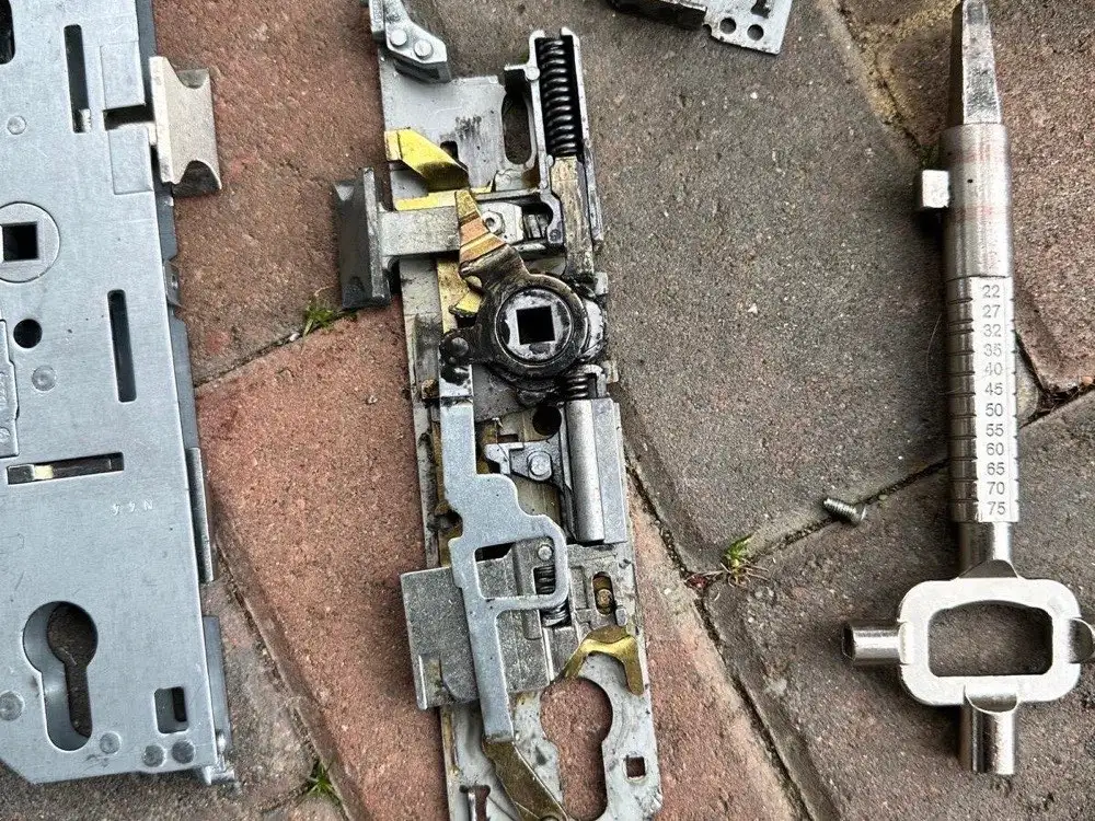 A uPVC Door That Wouldn't Lift and Lock image 2
