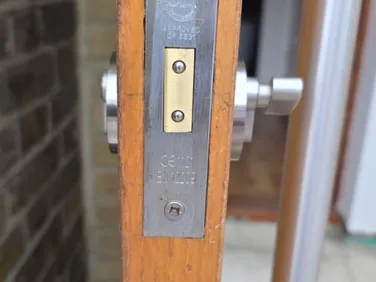 A British Standard Deadlock in a Hardwood Door